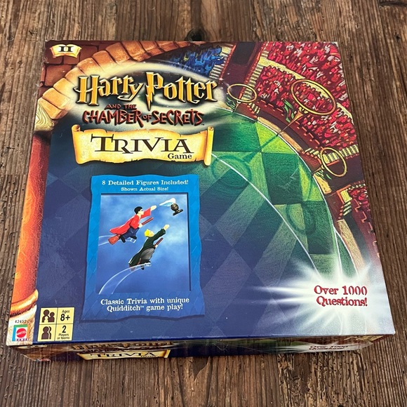 Harry Potter Chamber of Secrets Trivia Game - Picture 7 of 7